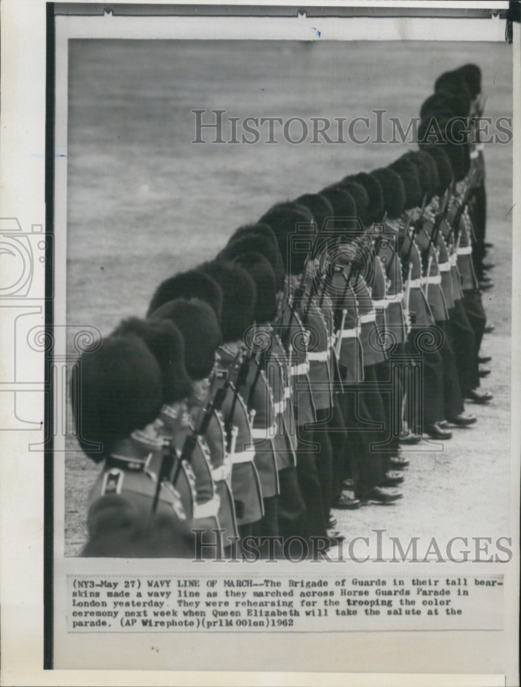 1962 Press Photo Brigade Royal Horse Guards Parade London Trooping Color - Historic Images