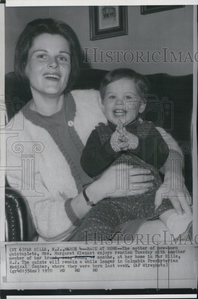 1970 Press Photo Mrs. Margaret Kienast Is Reunited With Son John Without Quints - Historic Images