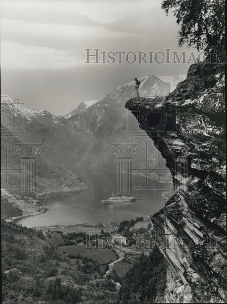 Press Photo Norway's Fjord Country. - Historic Images