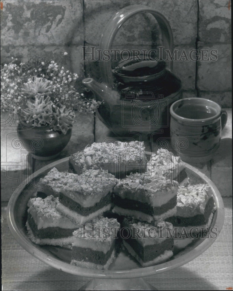 1976 Press Photo Almond Paste Brownie Bars Dessert Baking - Historic Images