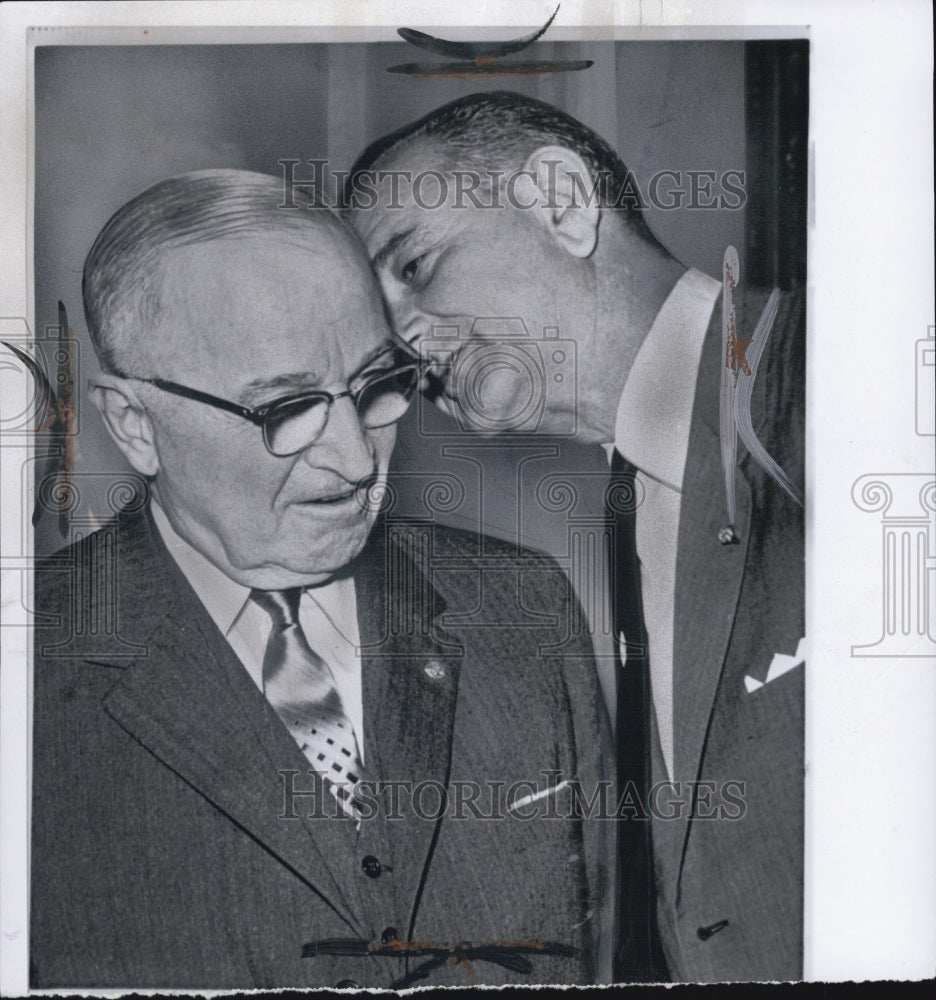 1960 Press Photo Senator Johnson Whispering to Former Pres Harry Truman - Historic Images