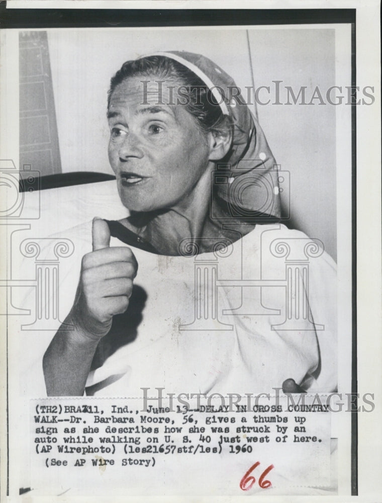 1960 Press Photo Dr. Barbara Moore Delay in Cross country walk - RSJ07837 - Historic Images