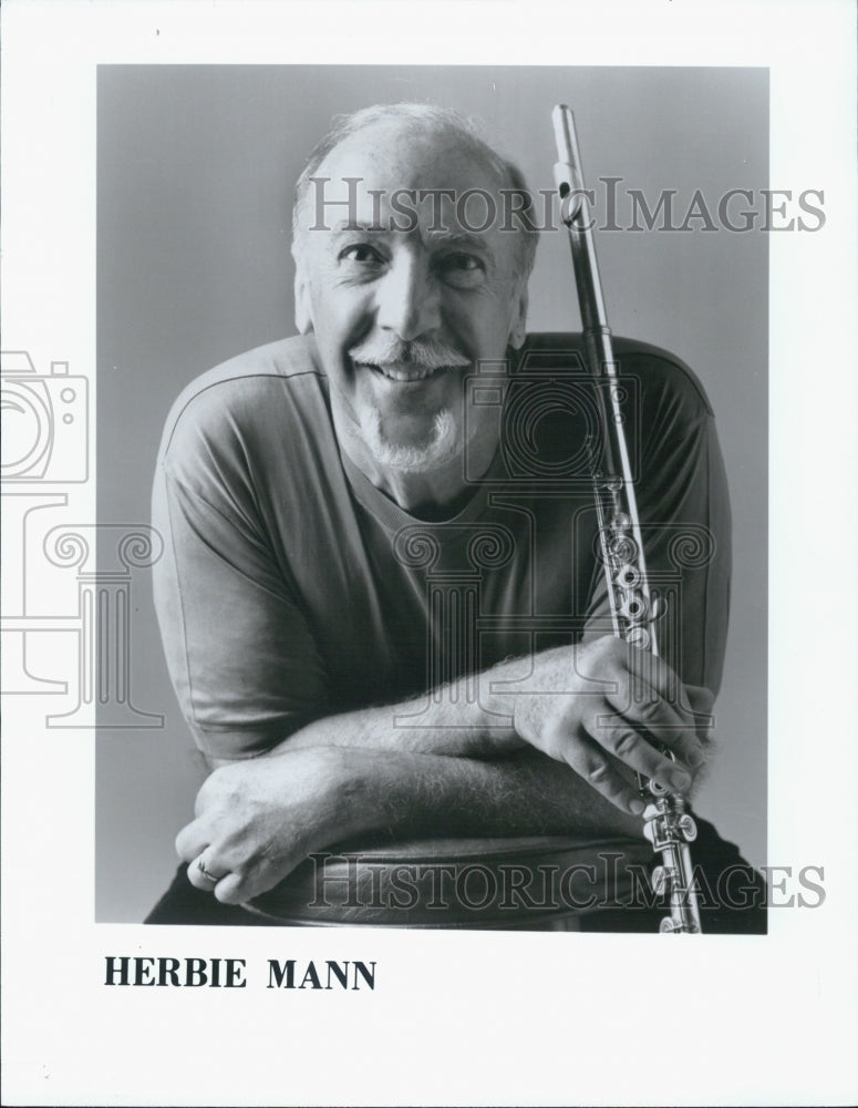 Press Photo Herbie Mann Musician recording artist jazz flute player - RSJ08309 - Historic Images