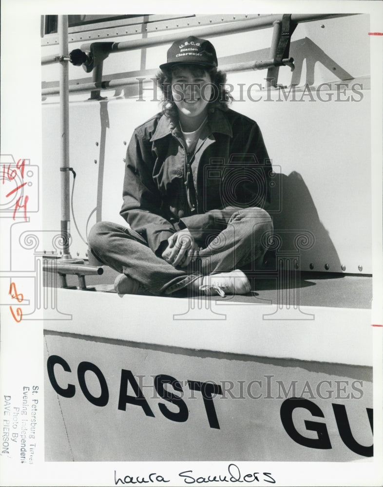 1984 Press Photo Laura Saunders on Coast Guard boat - Historic Images