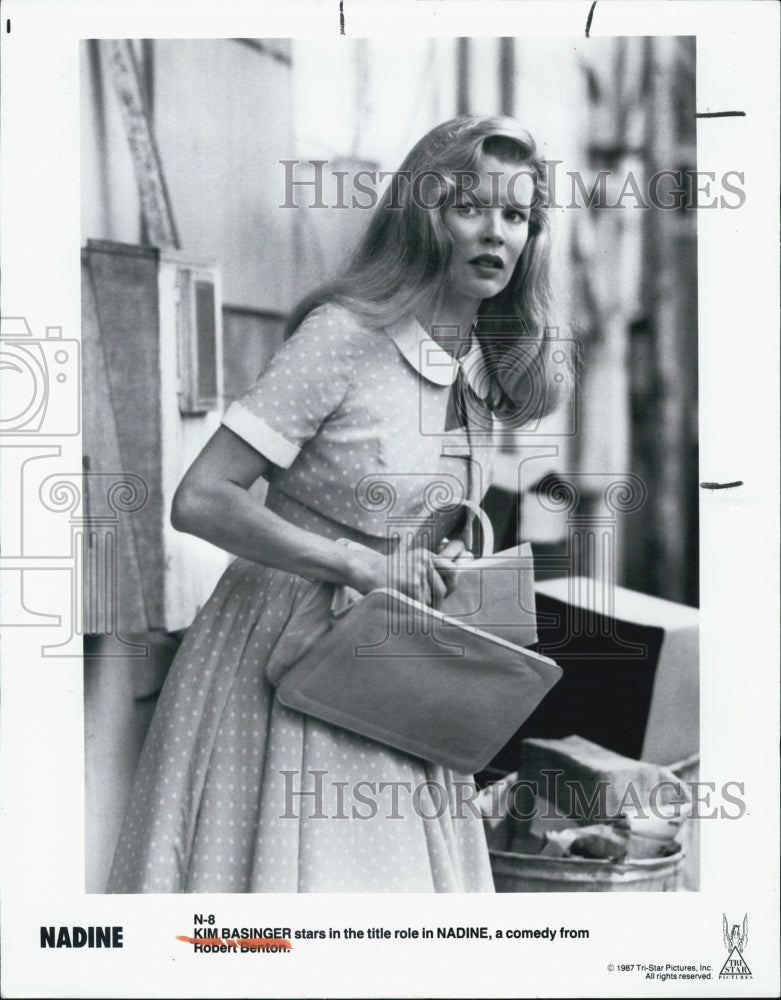 1987 Press Photo Kim Basinger in &quot;Nadine&quot; - RSJ09049 - Historic Images