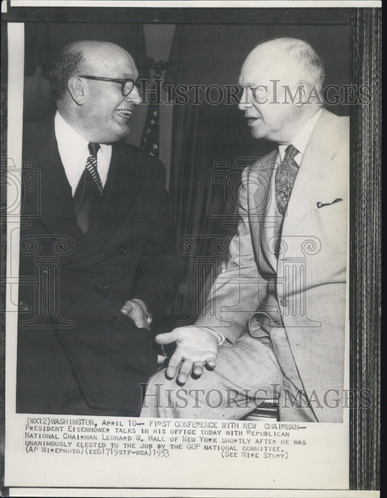 1953 Press Photo President Eisenhower with Repub. Nat. Chairman Leonard W. Hall - Historic Images