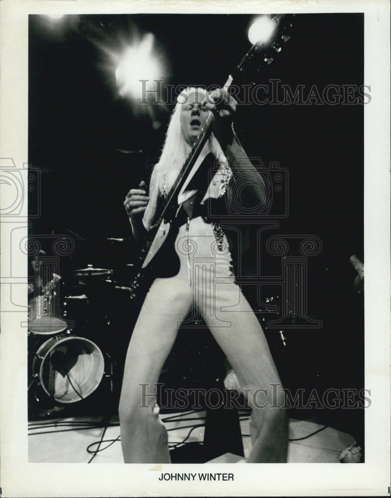 1976 Press Photo Johnny Winter - RSJ09339 - Historic Images