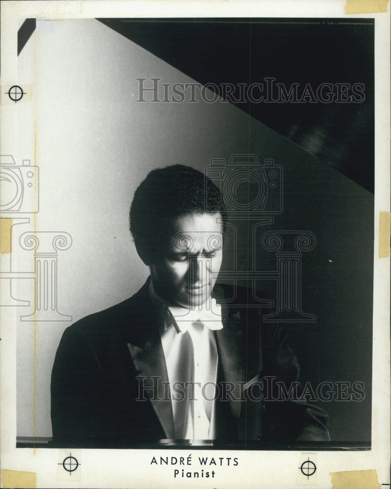 1984 Press Photo Pianist Andre Watts, Beethoven, Schubert, Chopin - RSJ09665 - Historic Images