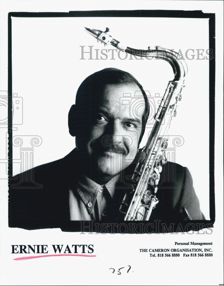 1993 Press Photo Ernie Watts The Cameron Organization Management - RSJ09679 - Historic Images