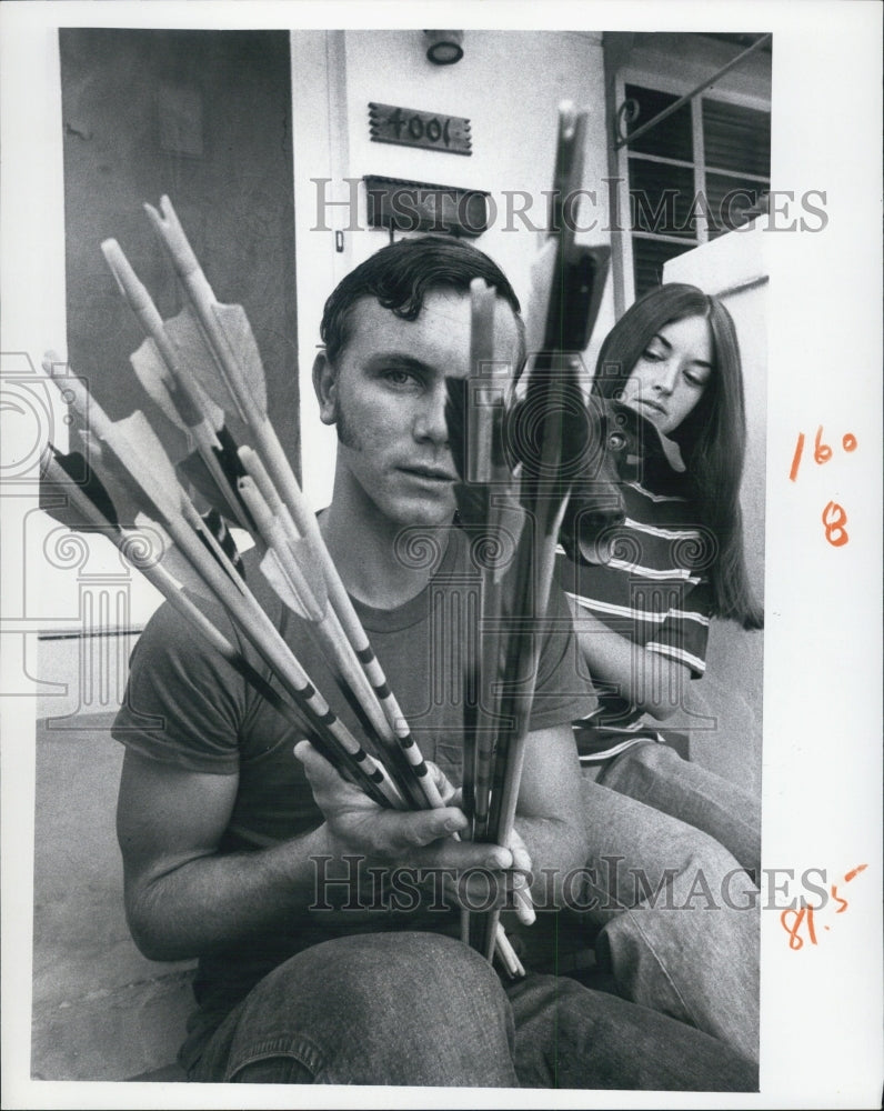 1973 Jim Waybright, Wife Merry, Arrows Found in Ducks-Historic Images