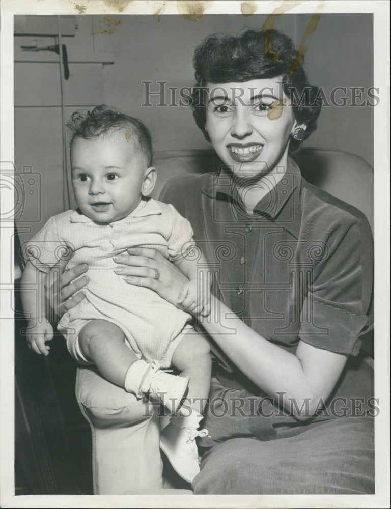 Press Photo Stephen Boardman McCaleb and Mother - RSJ10123 - Historic Images