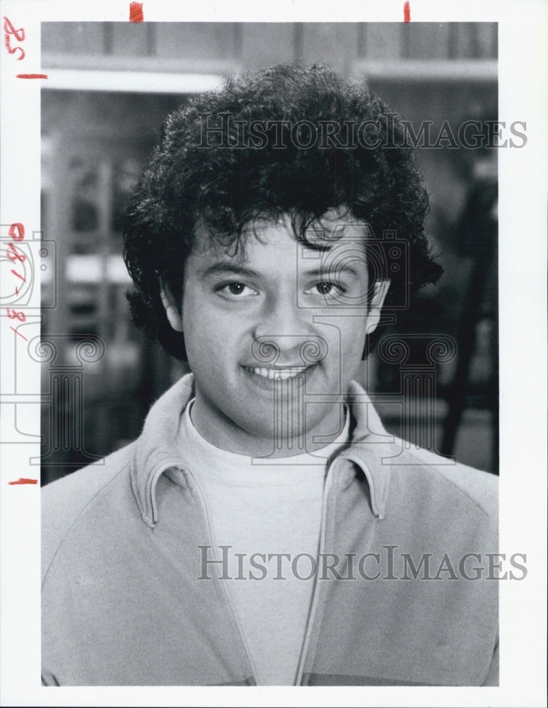 1984 Press Photo Paul Rodriguez Comedian Actor Entertainer - Historic Images