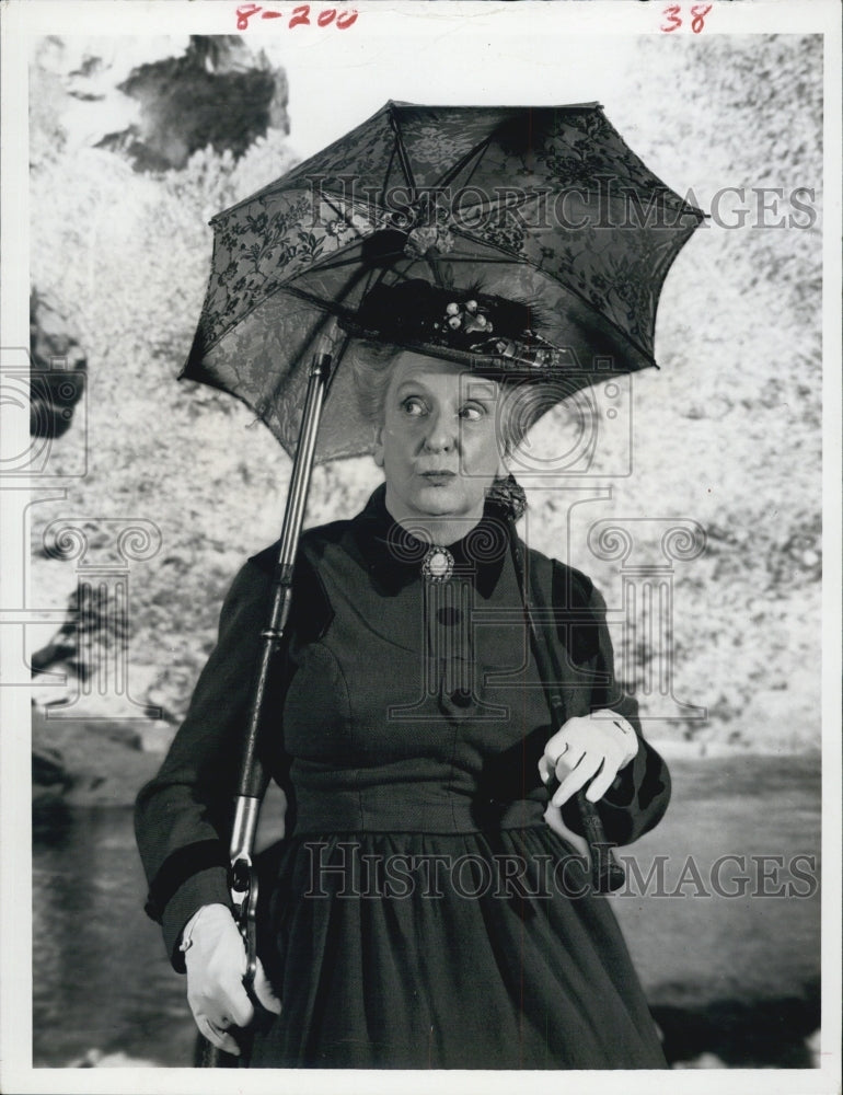 Press Photo Actress Ruth McDevitt in &quot;Pistols n&#39; Petticoats&quot; - Historic Images