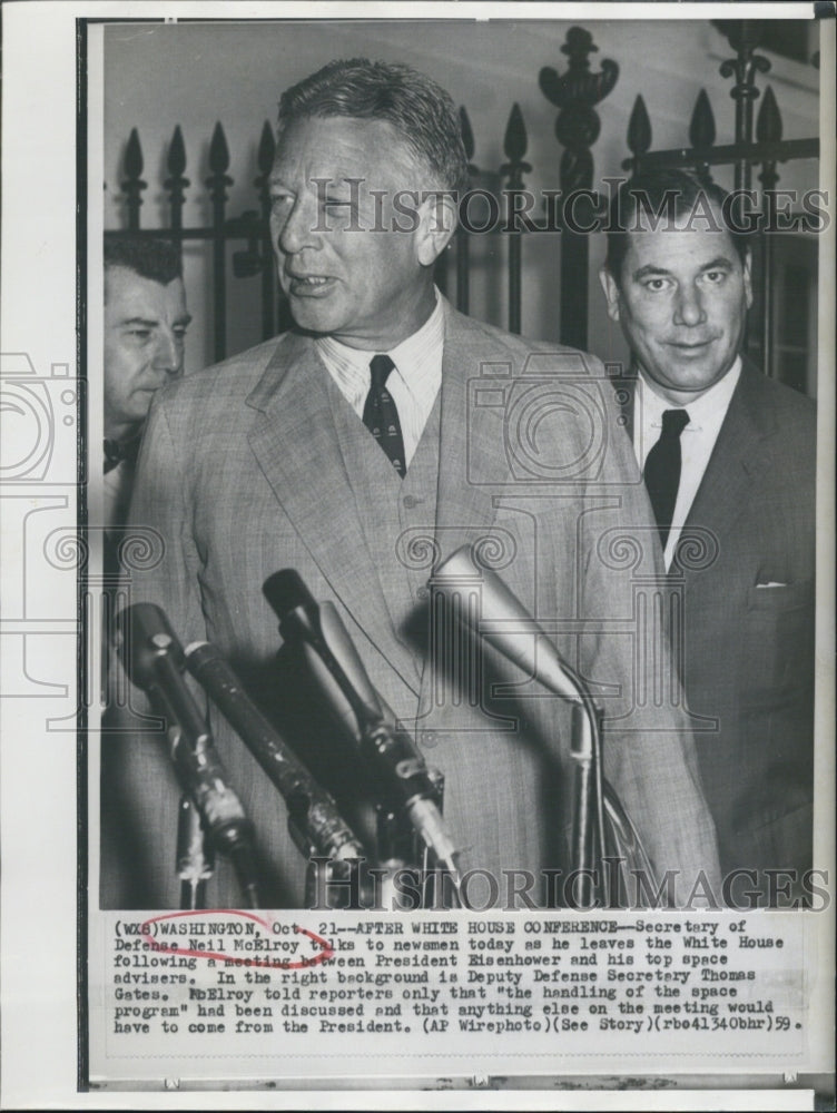 1959 Press Photo Secretary Of Defense Neil McElroy White House Conference - Historic Images