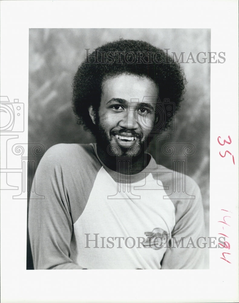 1985 Press Photo Disk Jockey CJ McKay, WZNE Pop - RSJ10683 - Historic Images