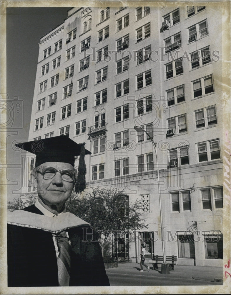 1971 Press Photo Dr John McQuitty University Florida Board Of Examiners - Historic Images