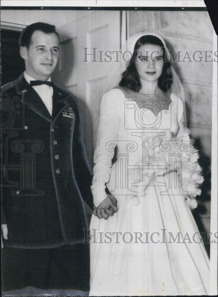 1953 Press Photo Wedding, Manuel Fernandez Jr, Jean Marie Eberman - Historic Images