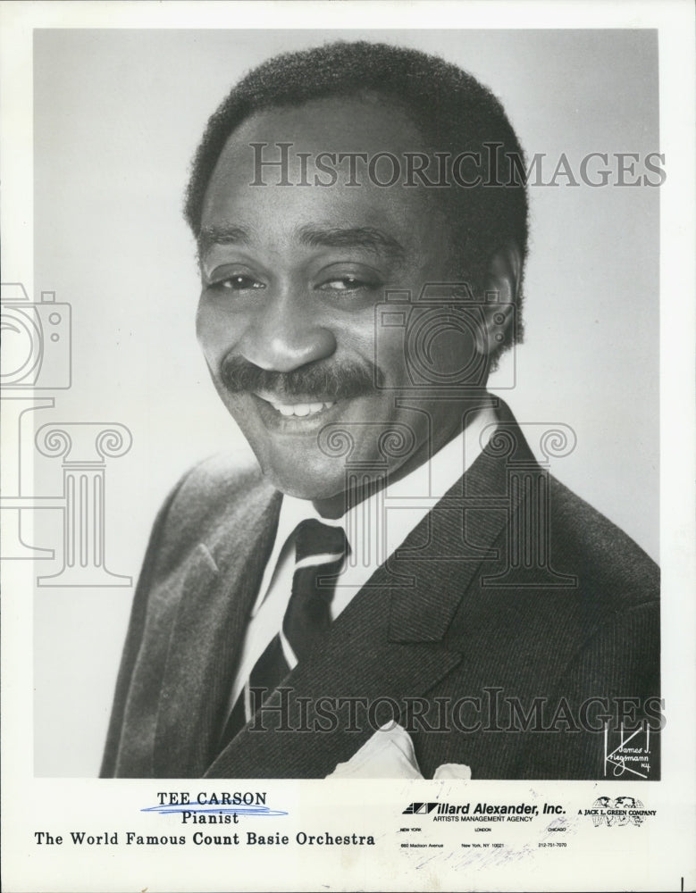 Press Photo Tee Carson Count Basie Orchestra - RSJ11075 - Historic Images