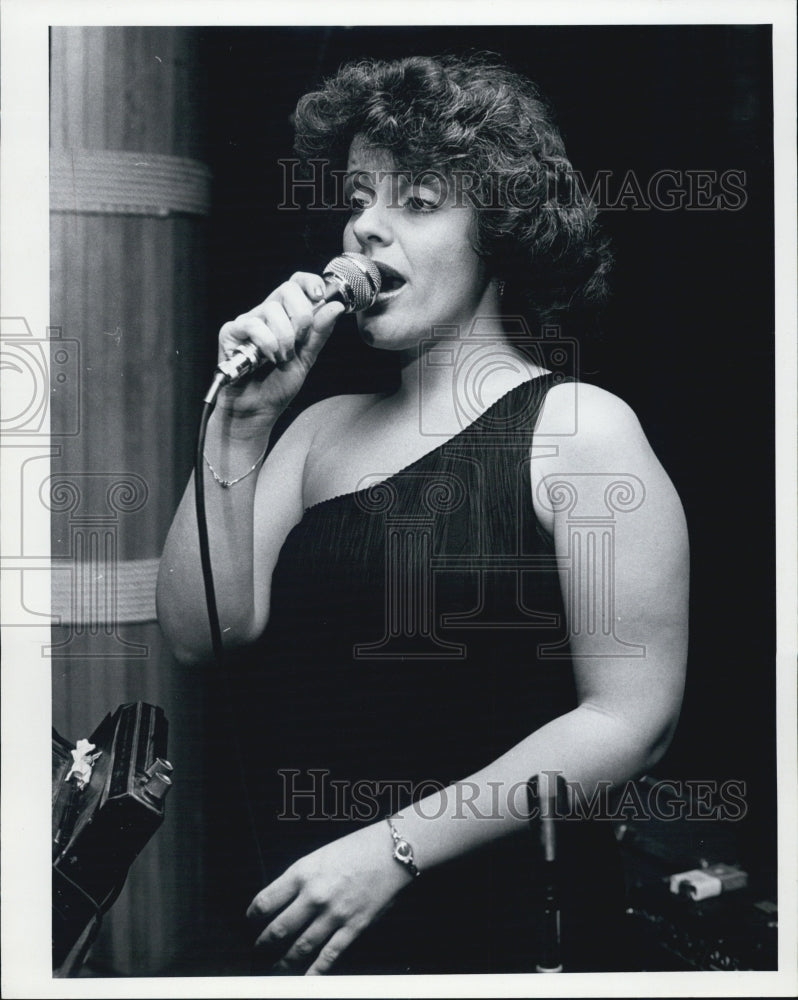 1979 Press Photo Entertainer,Nancy De Marco - Historic Images