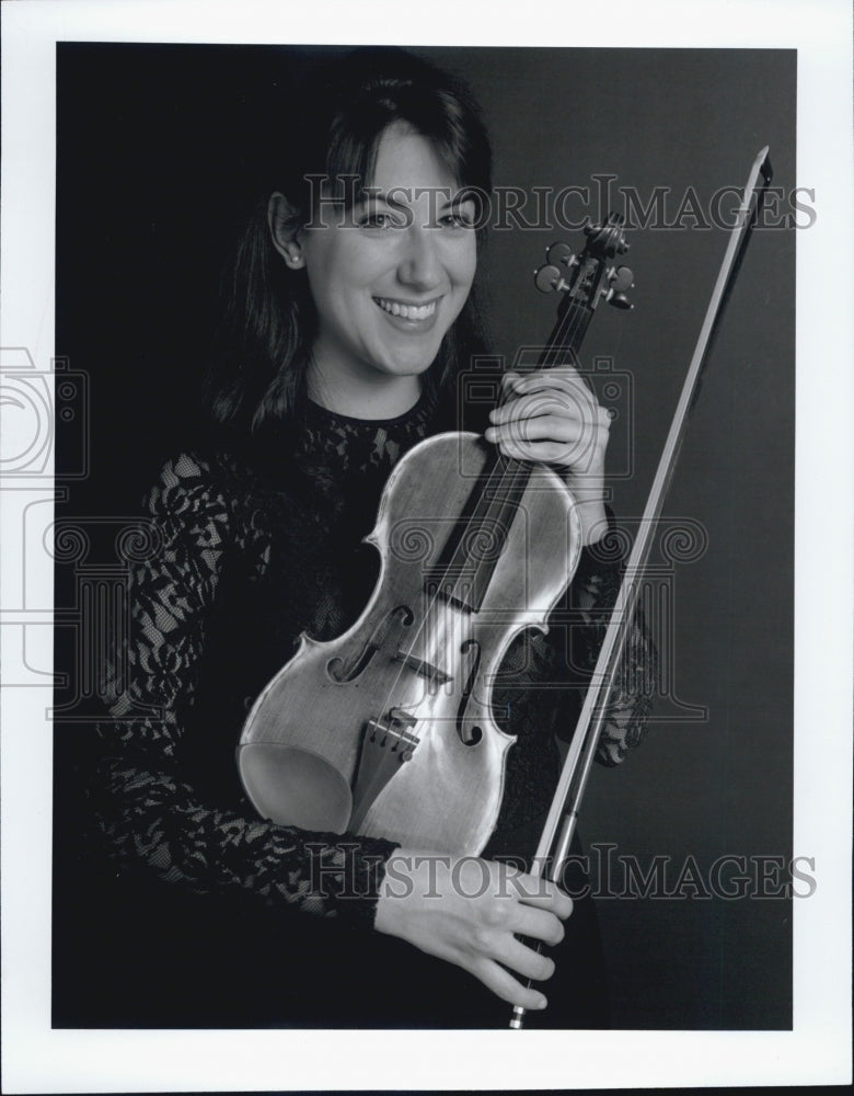 1997 Press Photo Ellen dePasquale,concertmaster in Florida Orchestra. - Historic Images