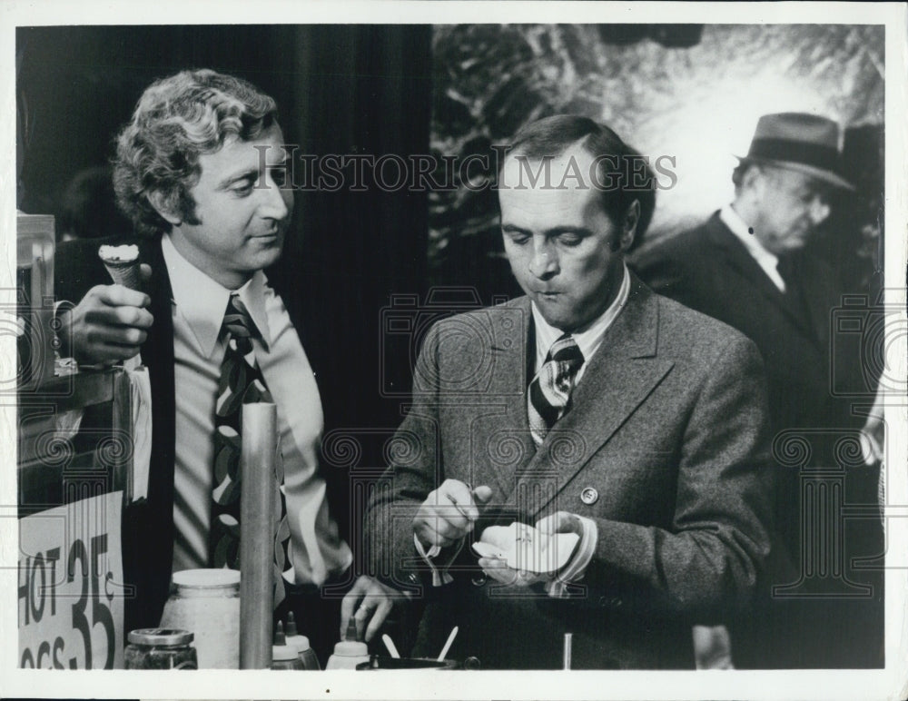 1974 Press Photo Gene Wilder and Bob Newhart star in &quot;Thursday&#39;s Game&quot; - Historic Images