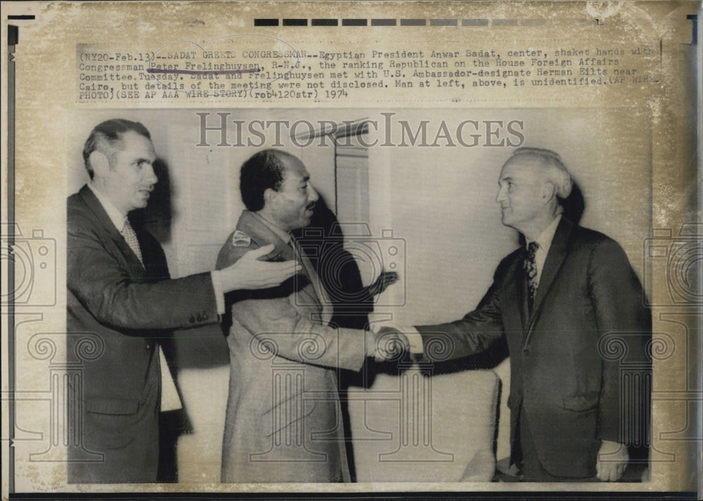 1974 Press Photo Pres. Anwar Sadat of Egypt with Cong.Peter Frelinghuysen. - Historic Images