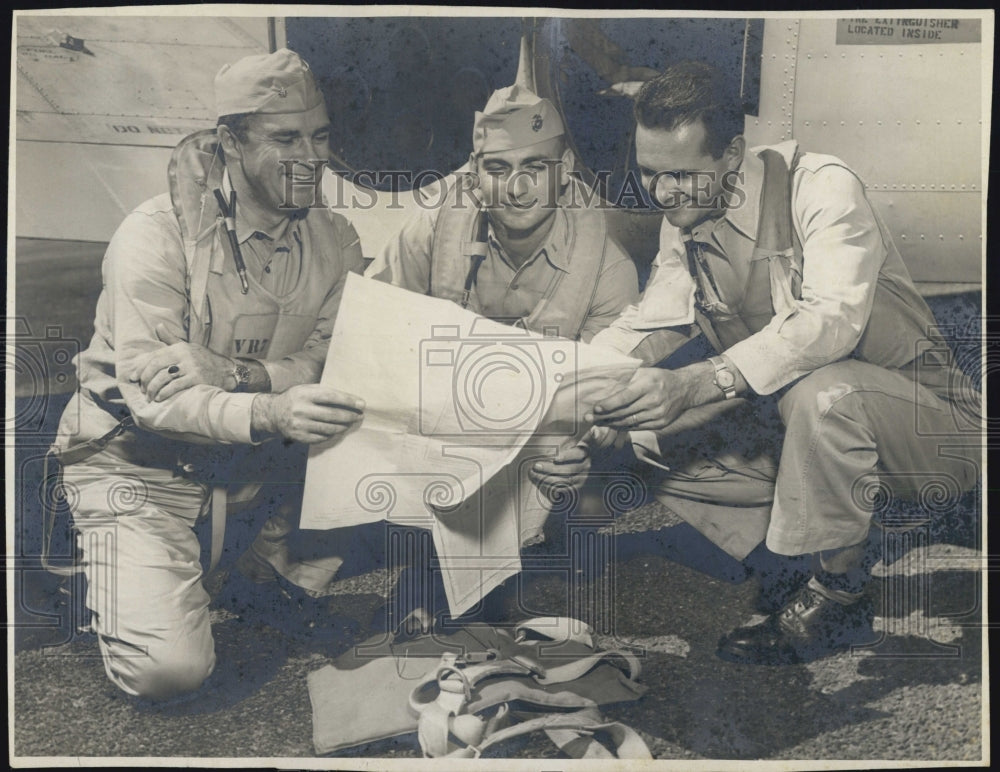 Press Photo Marine Reserve Training - Historic Images