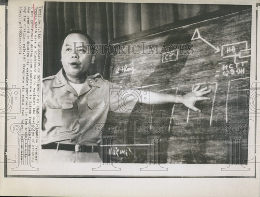 1964 Press Photo Nguyen Khanh of Vietnam - RSJ13391 - Historic Images