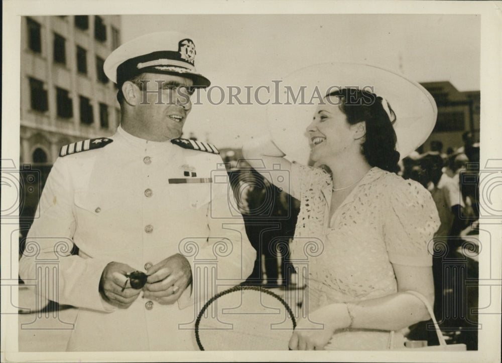 1940 Press Photo Mrs Claude Pepper &amp; Captain Giles Stedman - RSJ13659 - Historic Images