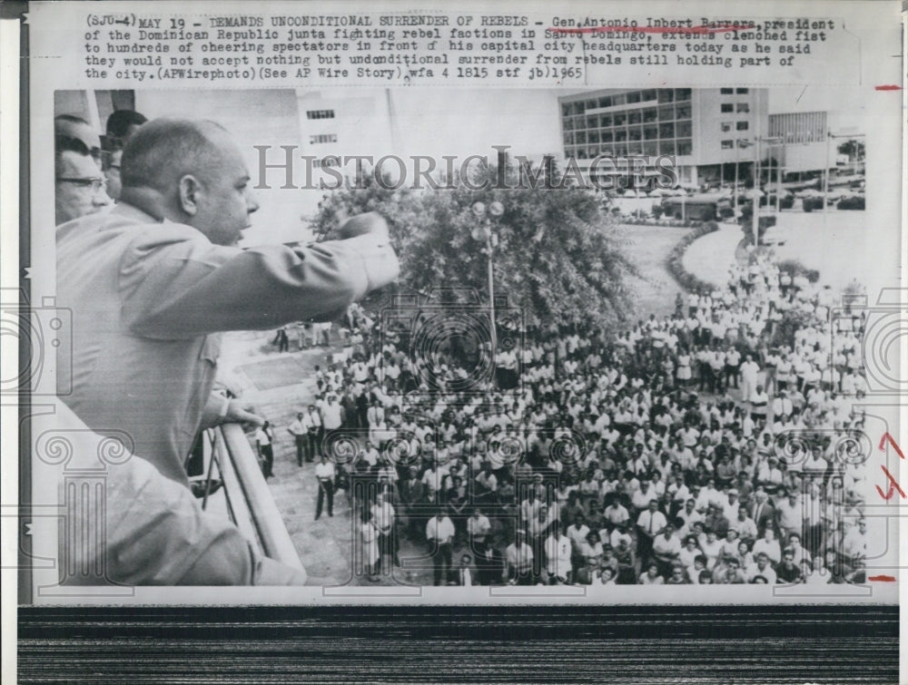 1965 Press Photo Gen Antonio Inbert Barrara of the Dominican Republic - Historic Images