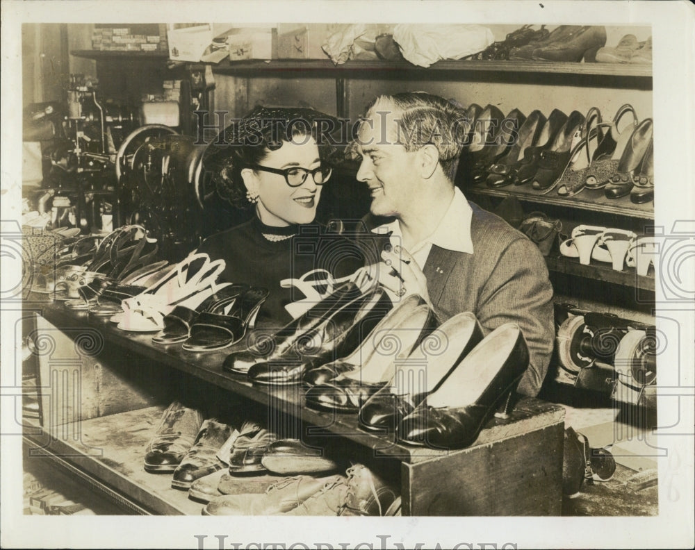 1955 Press Photo Gino shows his shop to Miss Rosenteur - RSJ14427 - Historic Images