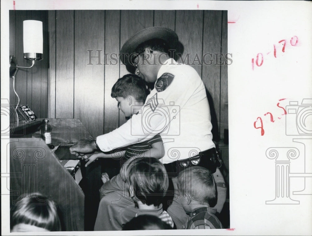 1970 New Port Richey Fla police Sgt J Kirkpatrick and kids-Historic Images