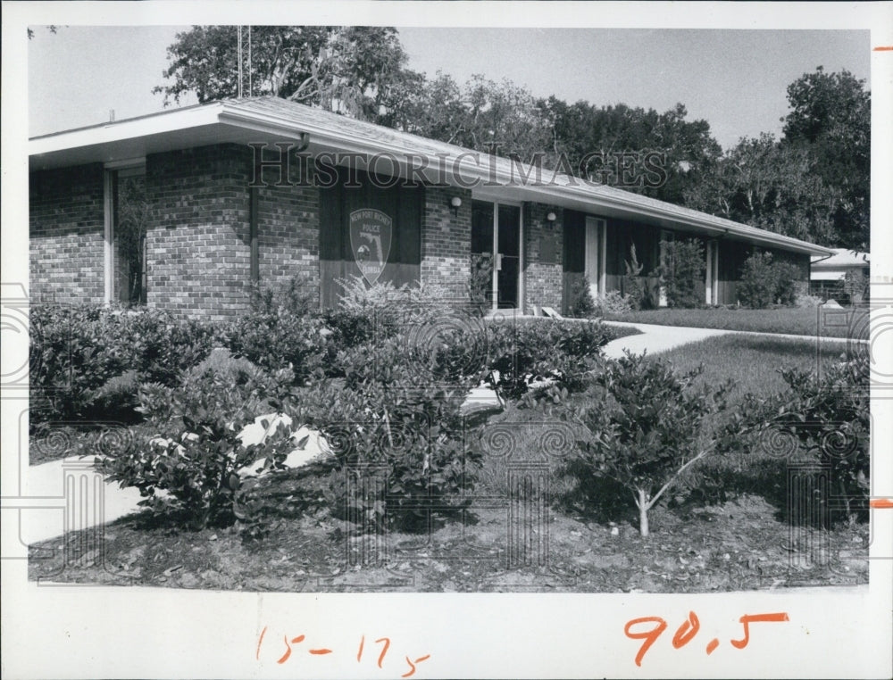 1974 Press Photo New Port Richey Florida&#39;s Police Department Building - Historic Images