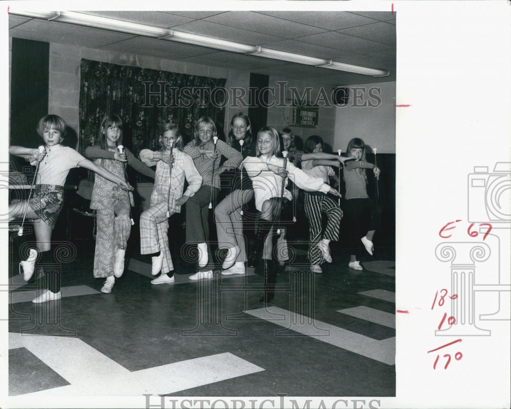 Press Photo New Pot Richie Fla baton twirlers - RSJ14729 - Historic Images