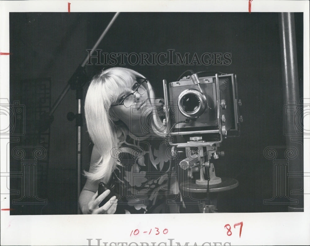 1967 Press Photo Model Jane Lepley Fashion Coordinator Also Photogenic Model - Historic Images