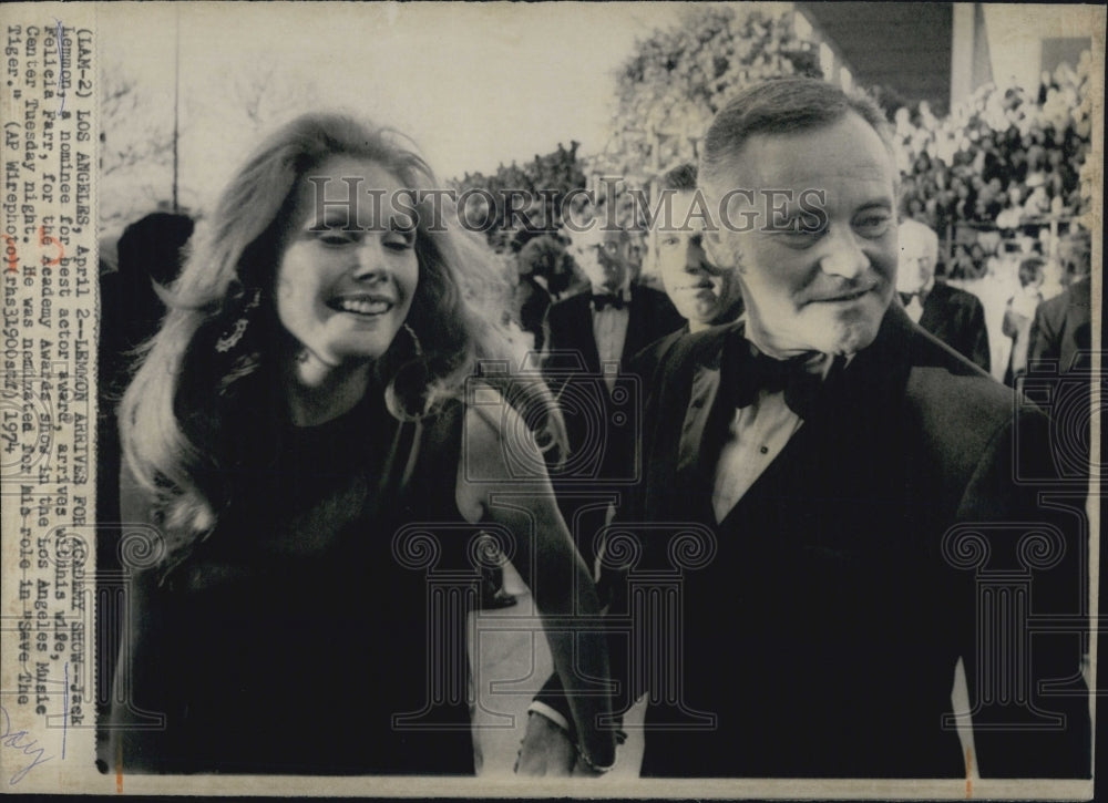 1974 Press Photo Actor Jack Lemon Wife Felicia Farr Academy Awards Ceremony - Historic Images