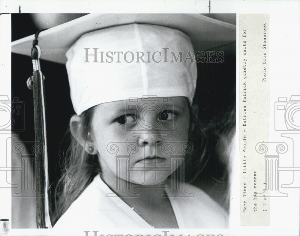 1990 Press Photo Katrina Patrick Little Peoples Day Care Center Graduation - Historic Images