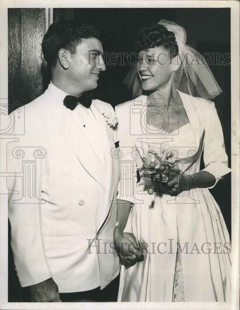 1952 Newlyweds-Historic Images