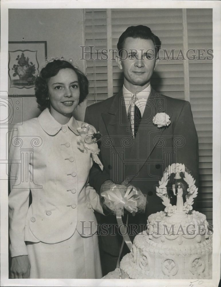 1950 Press Photo Miss Lovelace Marries Robert Wessel - RSJ16153 - Historic Images