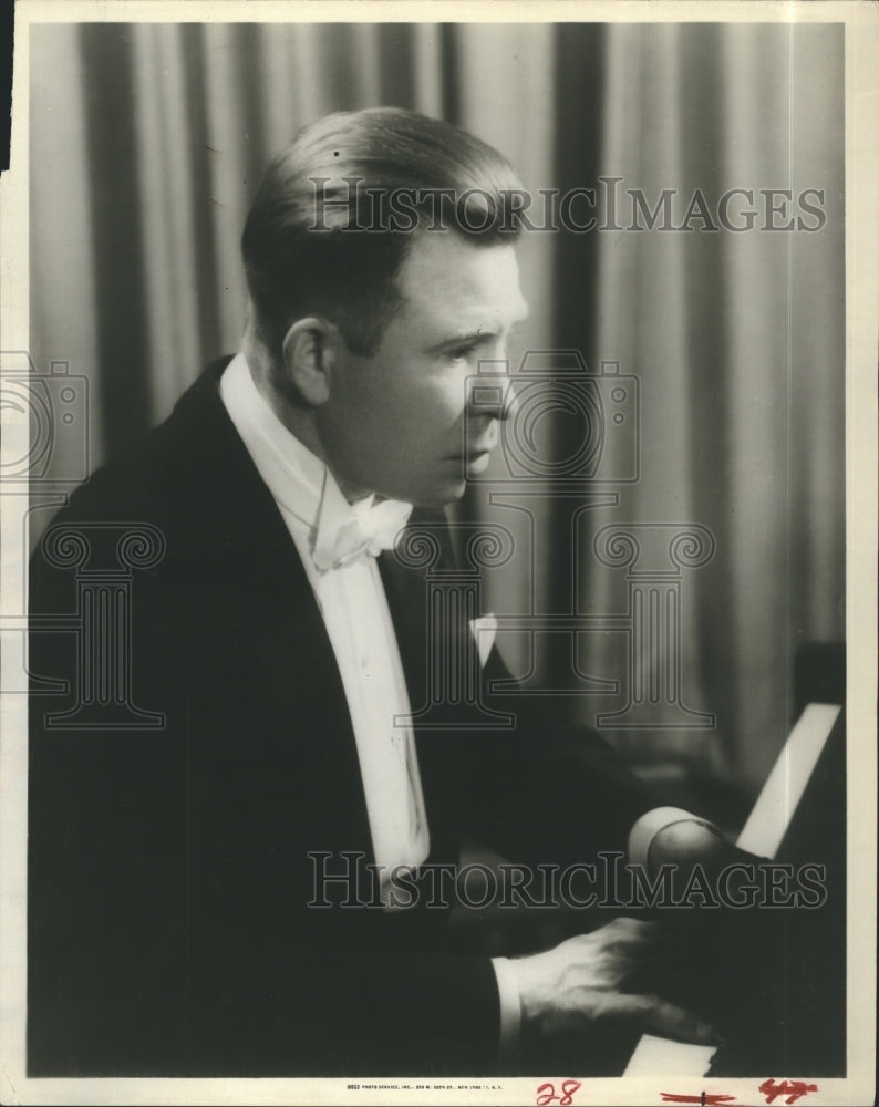 1964 Press Photo Theodore Ulman, Pianist - RSJ16347 - Historic Images