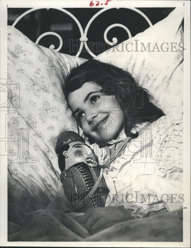 1965 Press Photo Actress Traudl Mittermayer In The Nutcracker - RSJ16471 - Historic Images