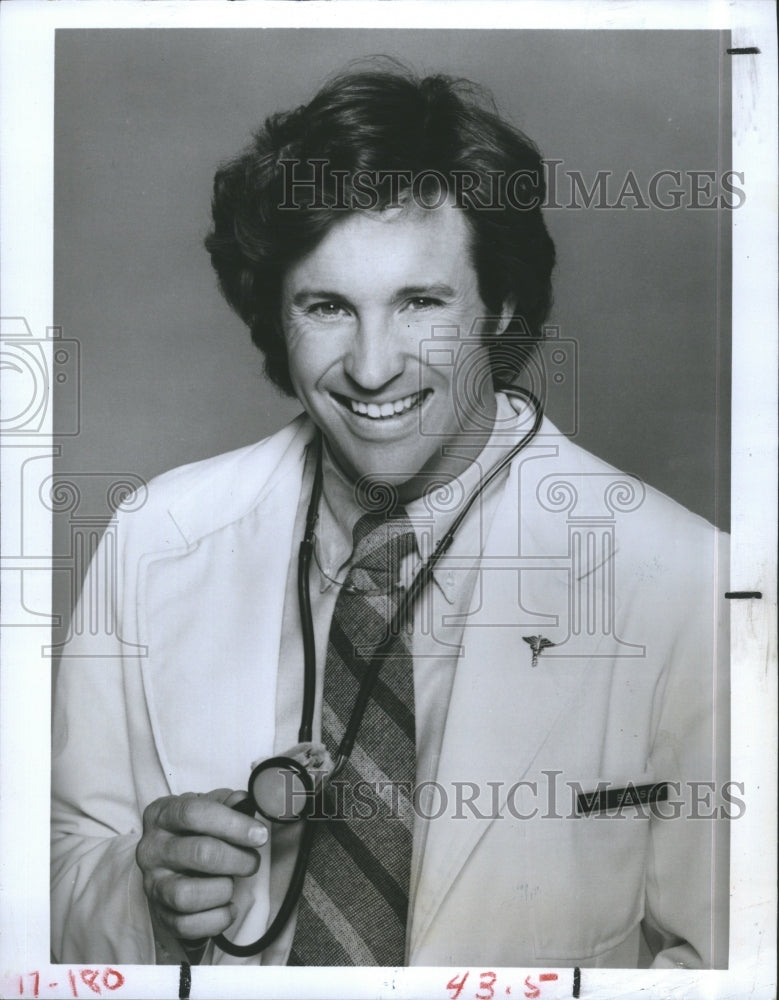 1979 Press Photo Actor Robert Hays in New television show Angie - RSJ16755 - Historic Images