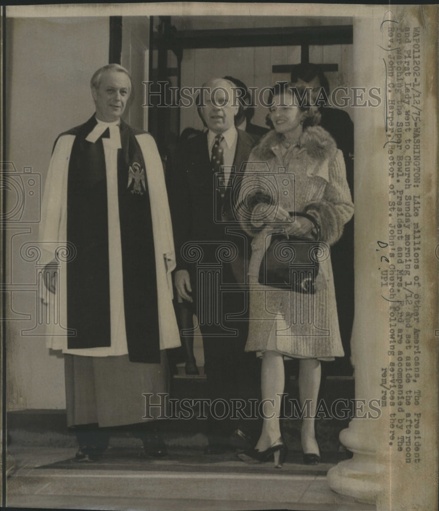 1975 Press Photo President Ford and Lady Ford attend Church - RSJ16803 - Historic Images