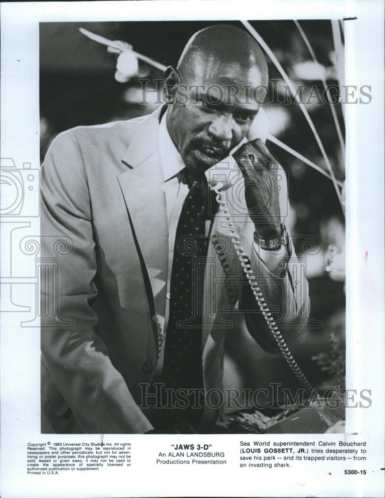 1983 Press Photo Louis Gossett Jr in &quot;Jaws 3-D&quot; - RSJ17519 - Historic Images