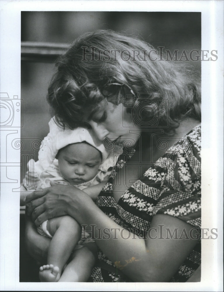 Press Photo Rachel Ward on "The Thorn Birds Part III" - Historic Images