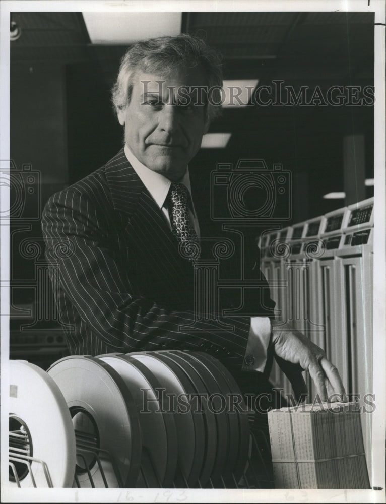 1978 Press Photo Sam Wanamaker Stars In Billion Dollar Bubble - Historic Images