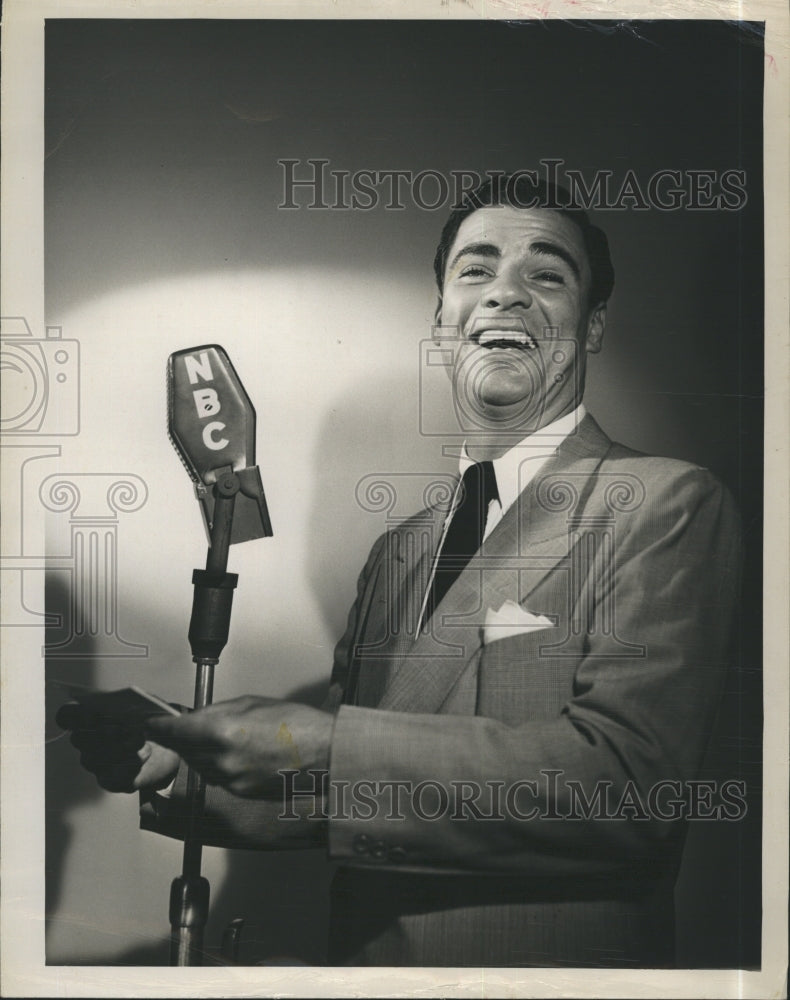 1949 Press Photo Actor Bert Parks - Historic Images