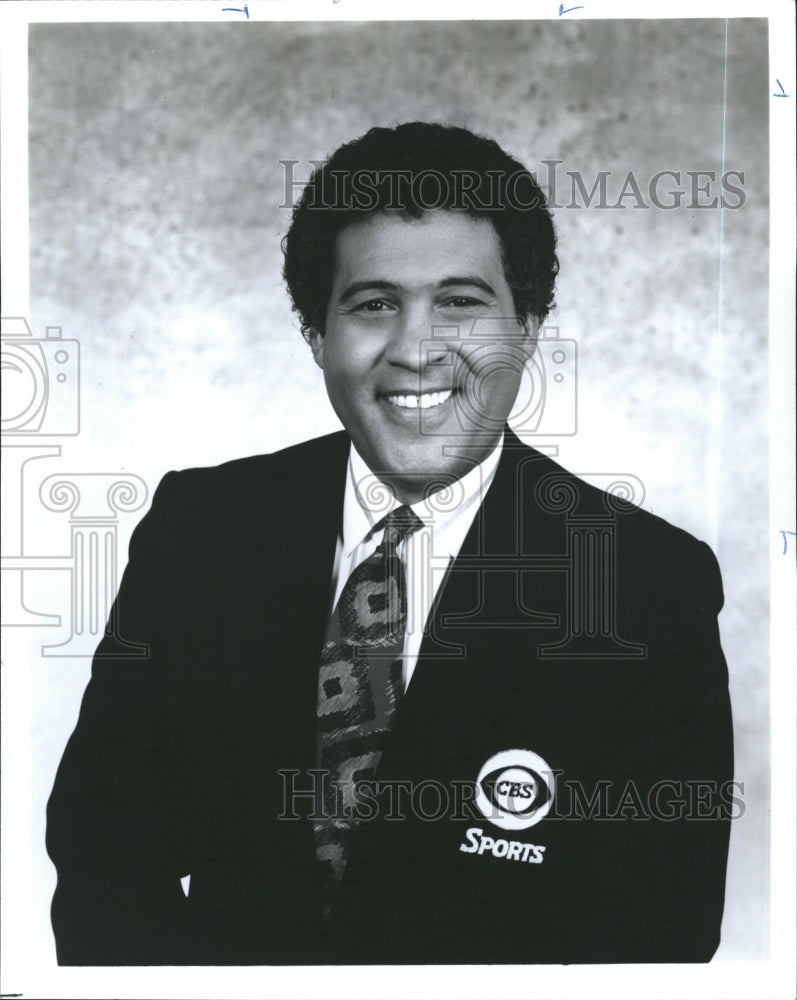 1995 Press Photo Greg Gumbel Hosts 1992 Olympic Winter Games On CBS -  Historic Images