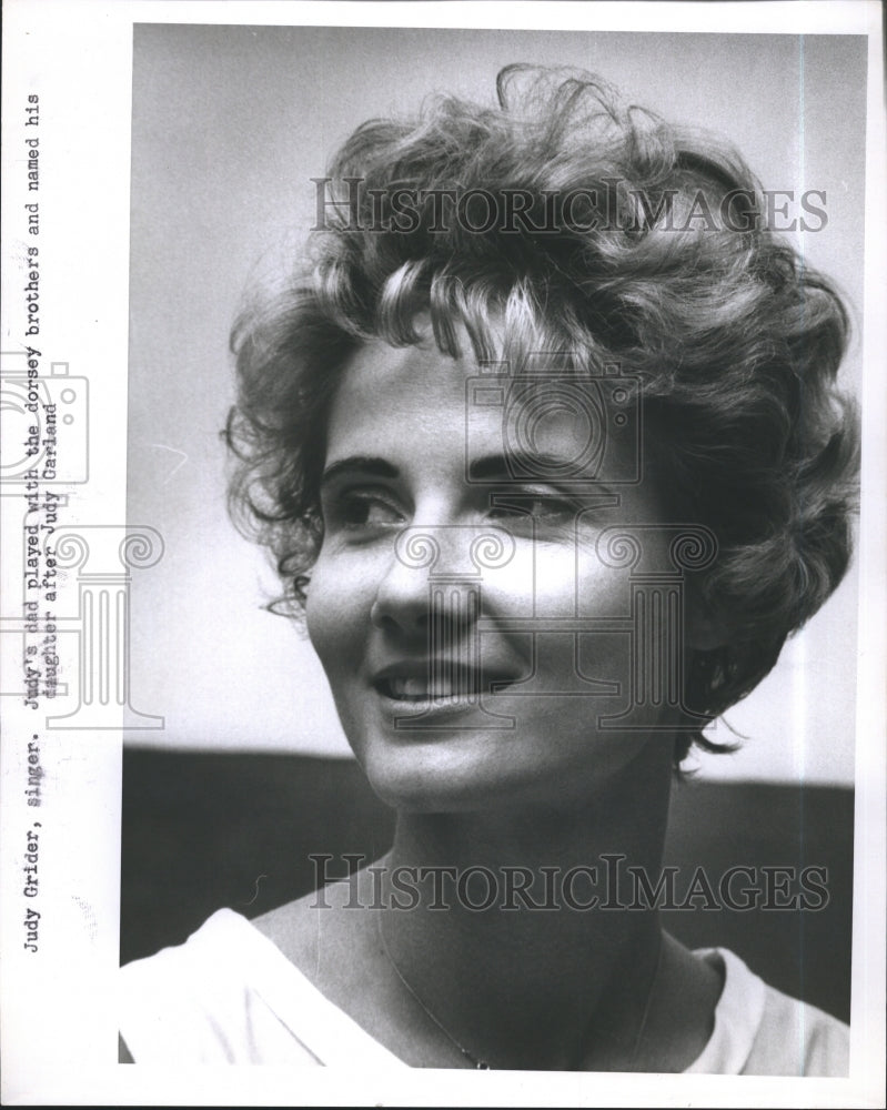 1968 Press Photo Judy Grider Singer Musician - Historic Images