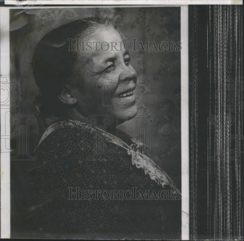 Press Photo Mrs. Leah Young - Historic Images